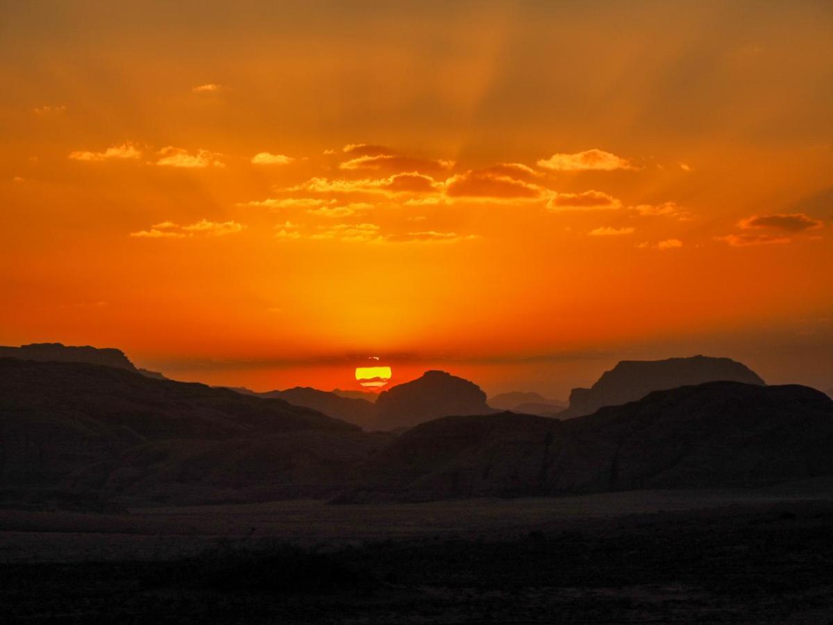 Bedouin Nights Camp Hotel Wadi Rum Eksteriør billede