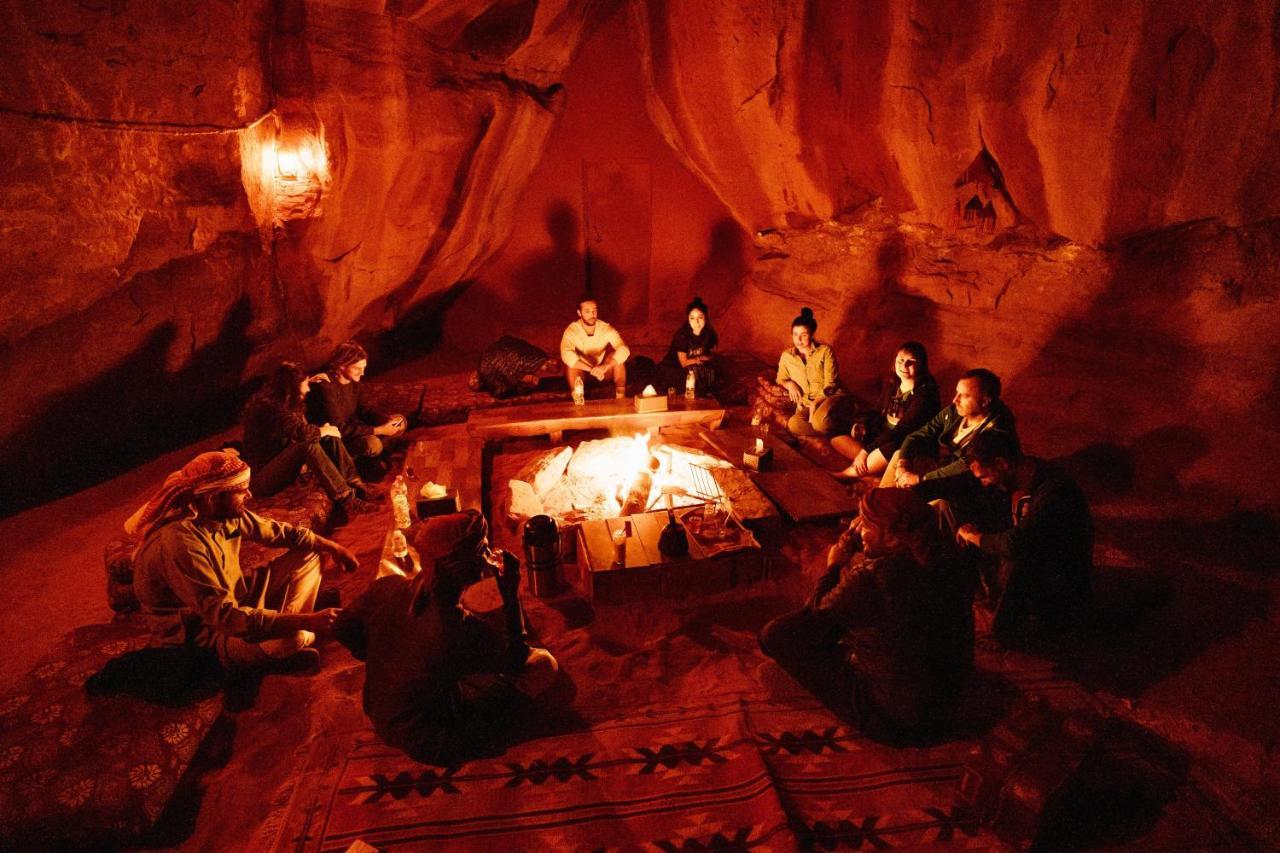 Bedouin Nights Camp Hotel Wadi Rum Eksteriør billede