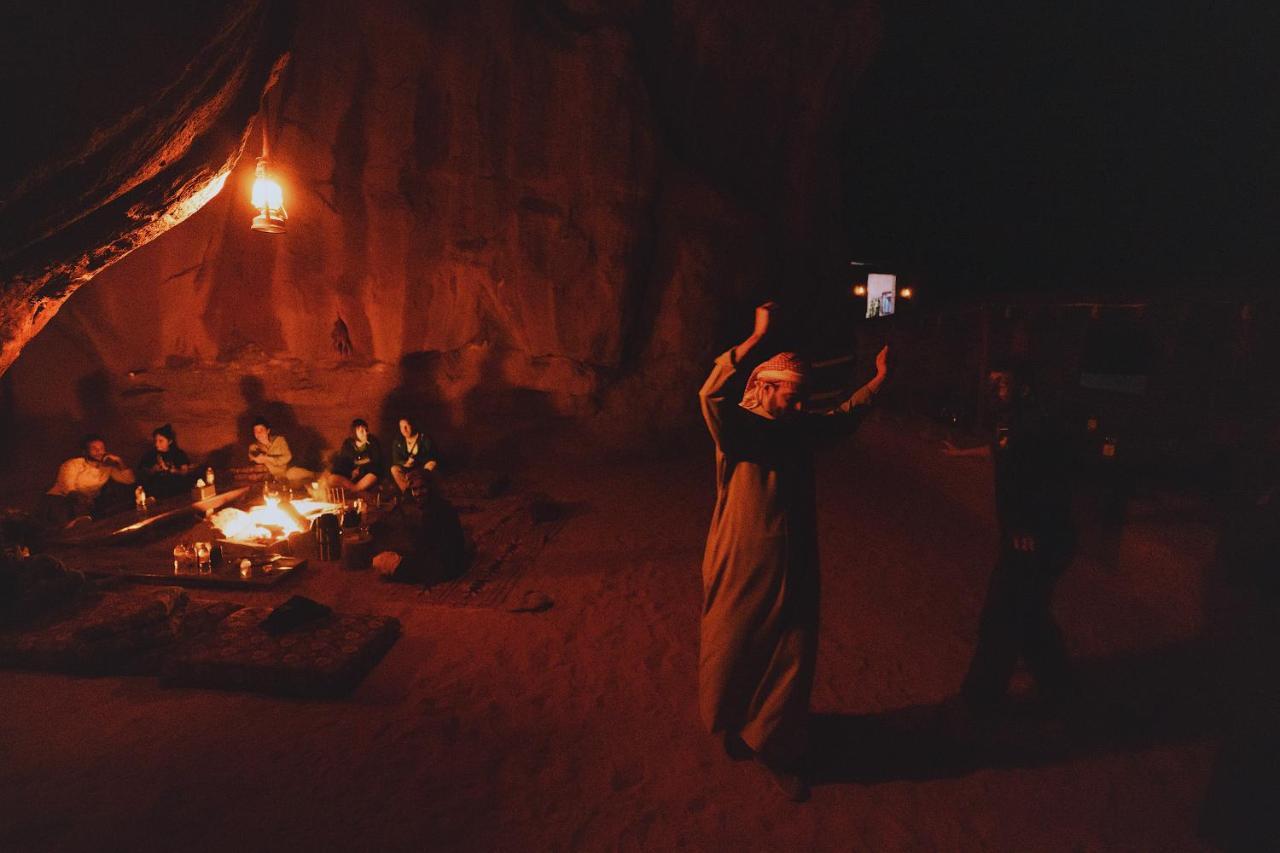 Bedouin Nights Camp Hotel Wadi Rum Eksteriør billede