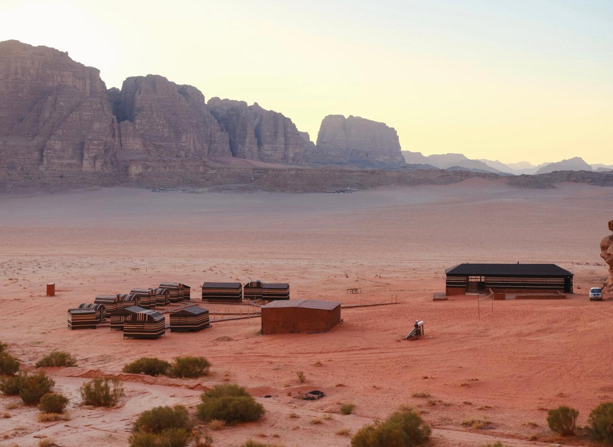 Bedouin Nights Camp Hotel Wadi Rum Eksteriør billede