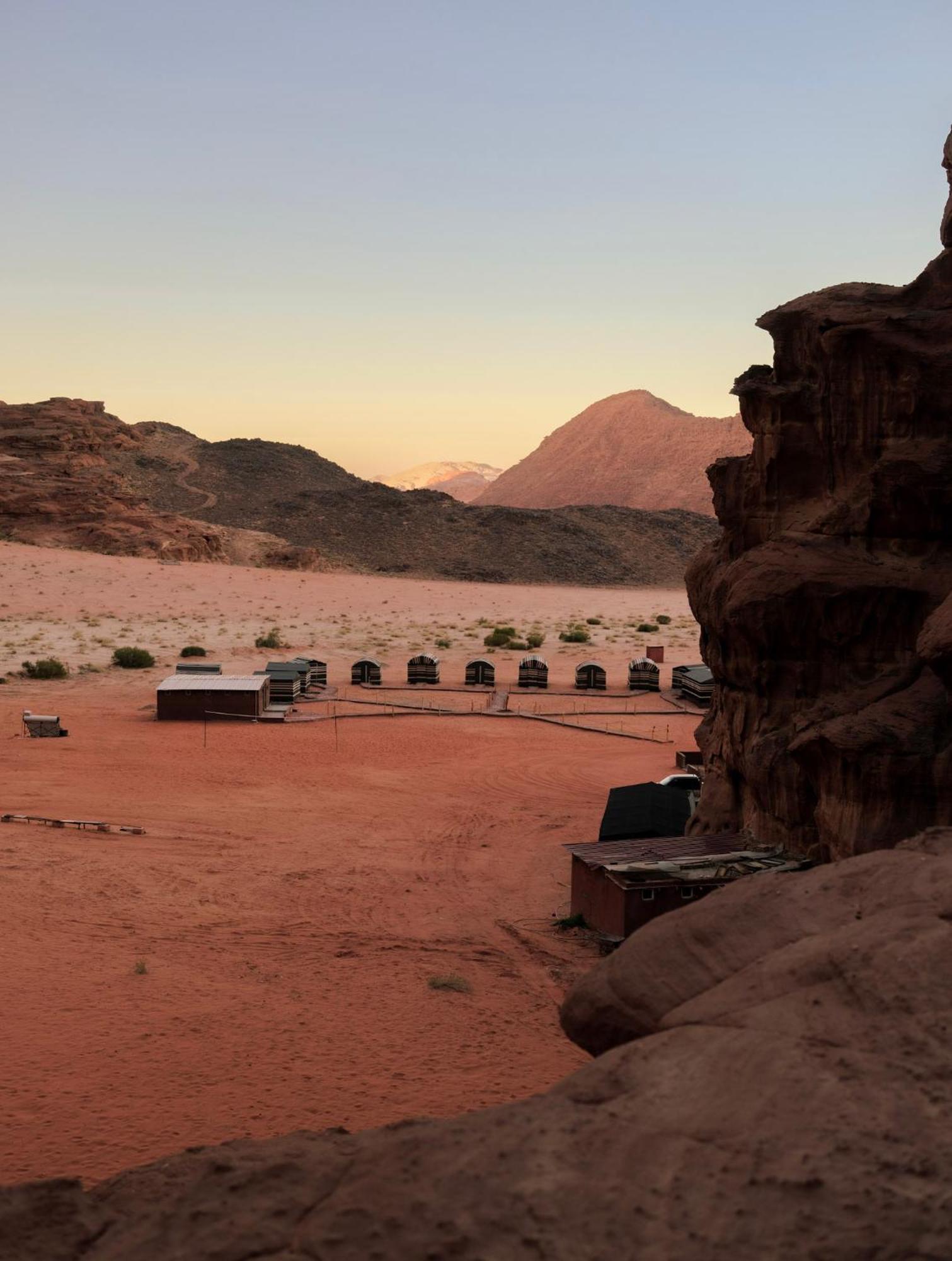 Bedouin Nights Camp Hotel Wadi Rum Eksteriør billede